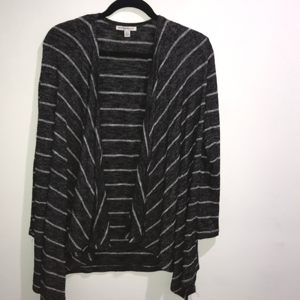 American Eagle Cardigan
